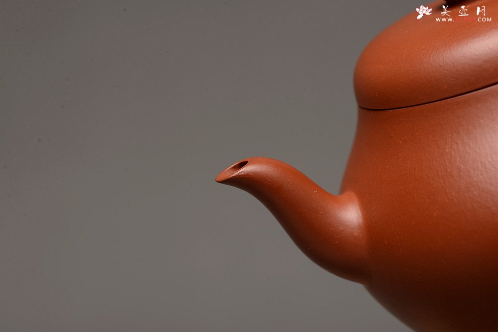 紫砂壶图片：摹古之作 杀茶利器 优质朱泥 线条优美 高亭 做工精致 - 宜兴紫砂壶网