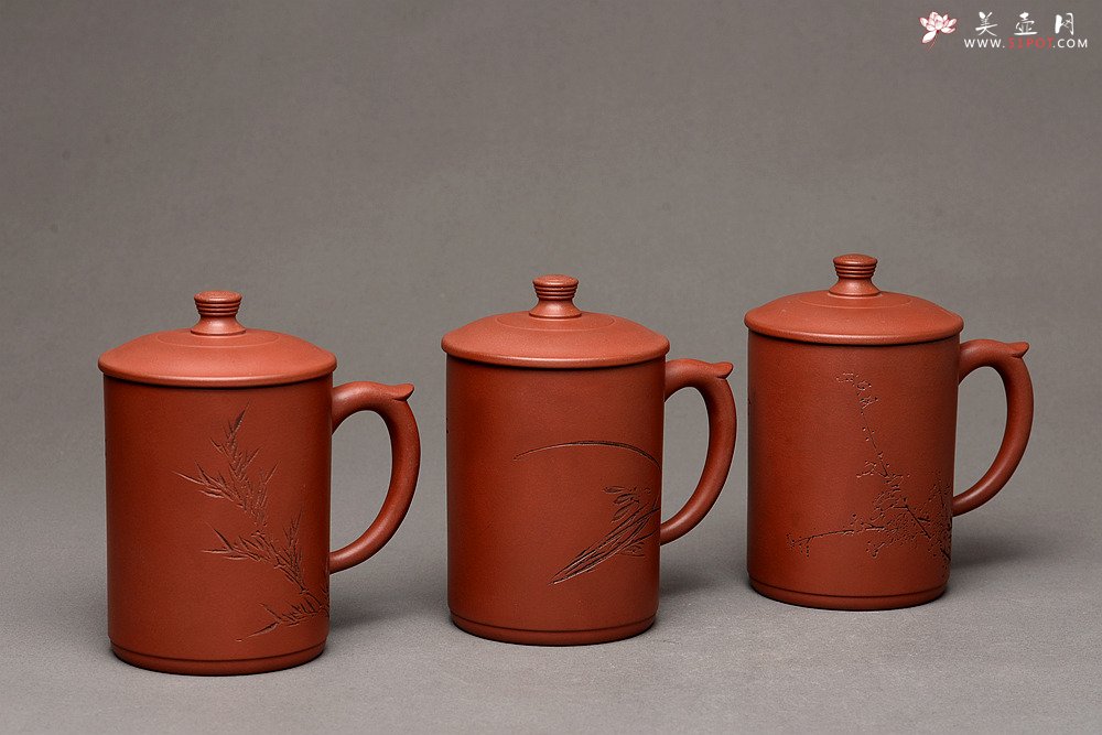 紫砂壶图片：格调雅玩 陆轶舟老师精刻~梅 兰 竹 好料盖杯  - 宜兴紫砂壶网