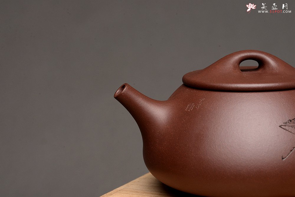 紫砂壶图片：陆轶舟作品 烹云石瓢 相映得趣 文气实用~ - 宜兴紫砂壶网