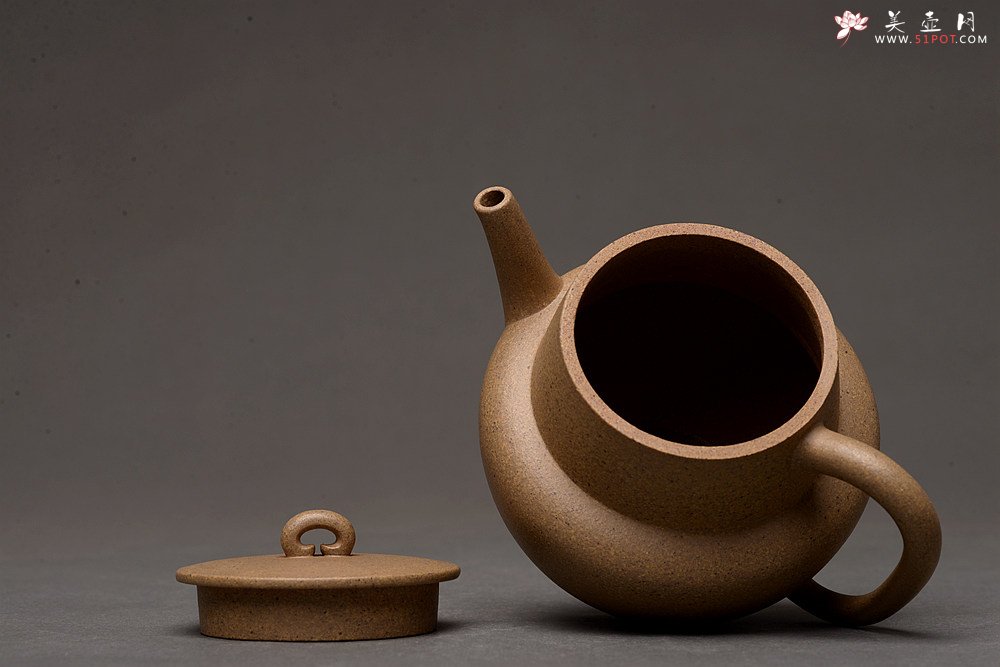 紫砂壶图片：于洪霞年终全手新作 慕古陶 典雅耐品~ 融古 做工精致 高温老段 - 宜兴紫砂壶网