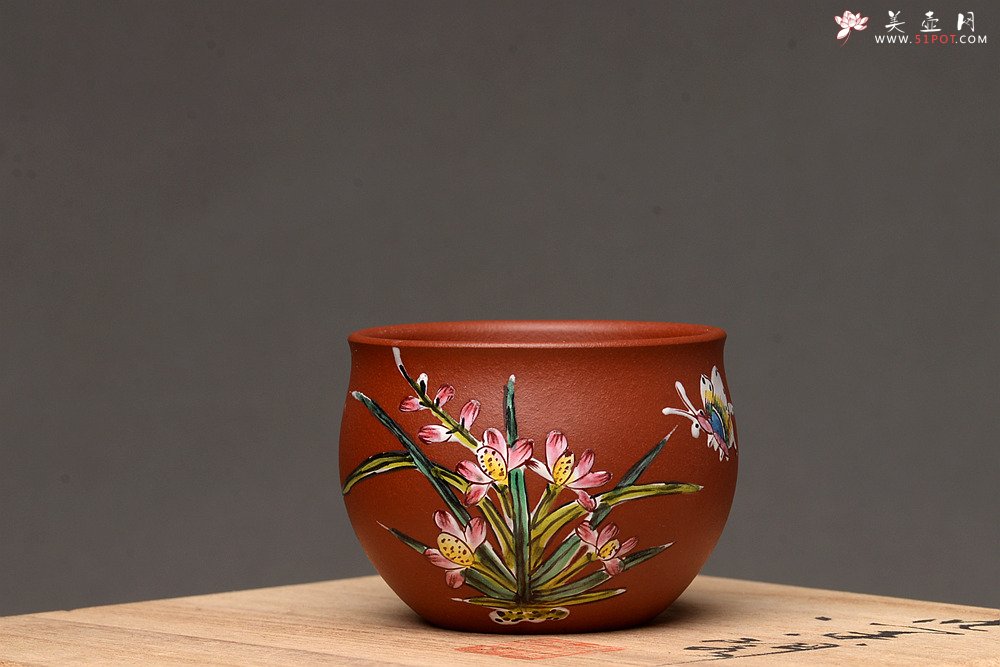 紫砂壶图片：美壶特惠 梅兰竹菊点彩一套精致品茗杯 自用送礼佳品 - 宜兴紫砂壶网