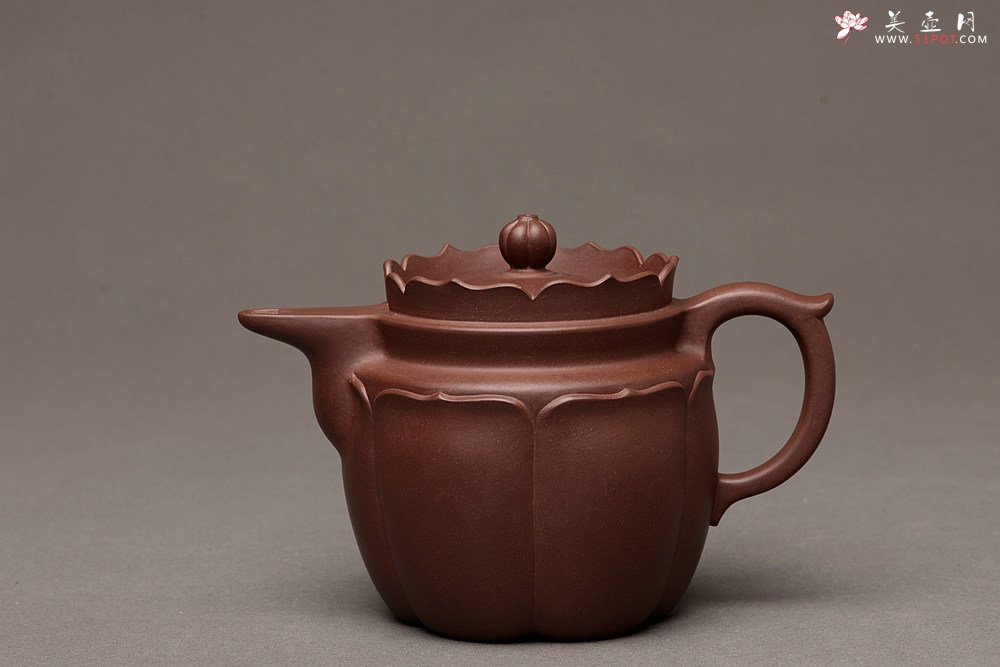 紫砂壶图片：蔡旭伟乙未冬 精美之作 全手莲花僧帽 娴静品茗 书房雅器 - 宜兴紫砂壶网