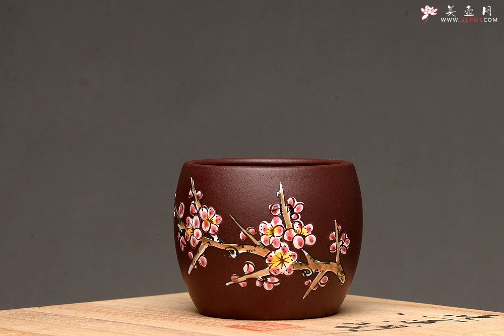 紫砂壶图片：美壶特惠 梅兰竹菊点彩一套精致品茗杯 自用送礼佳品 - 宜兴紫砂壶网