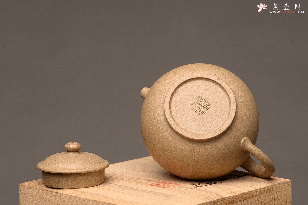 紫砂壶图片：灵巧喜人 悟禅 宝鼎 - 宜兴紫砂壶网