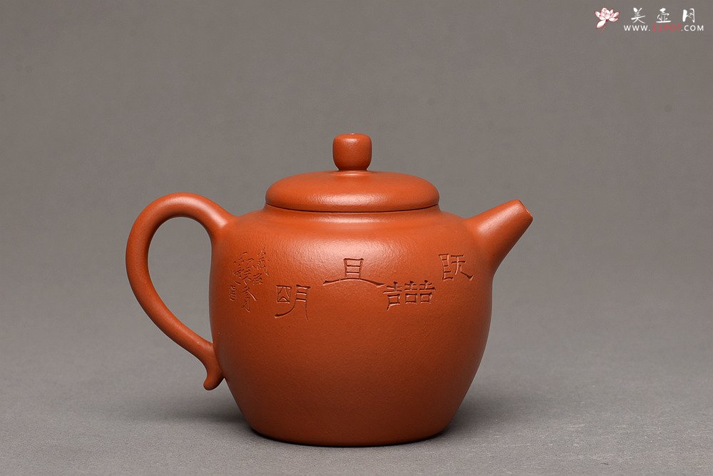 紫砂壶图片：陆轶舟装饰 简练素雅 高旭峰款 线条流畅 全手静月 - 宜兴紫砂壶网