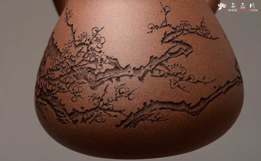 紫砂壶图片：淞庐出品 全手佳作 文气十足~ 大力水手之梅花急须 国助文涛装饰 - 宜兴紫砂壶网