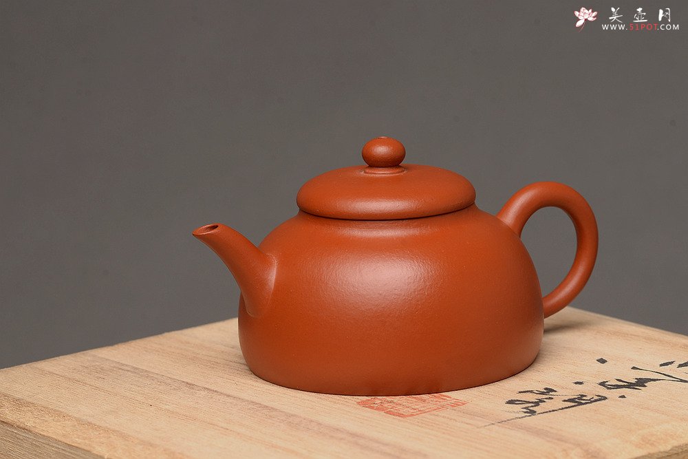 紫砂壶图片：美壶特惠 优质朱泥 娇艳迷人 逸公 秀气可人 - 宜兴紫砂壶网