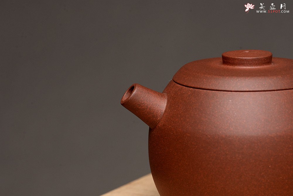 紫砂壶图片：美壶特惠 茶人最爱 杀茶利器 古朴小品 实用小巨轮 - 宜兴紫砂壶网