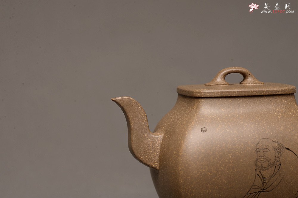 紫砂壶图片：顾文君乙未冬新品 平稳秀美 随方就圆 优质青段 全手雅亭四方 - 宜兴紫砂壶网