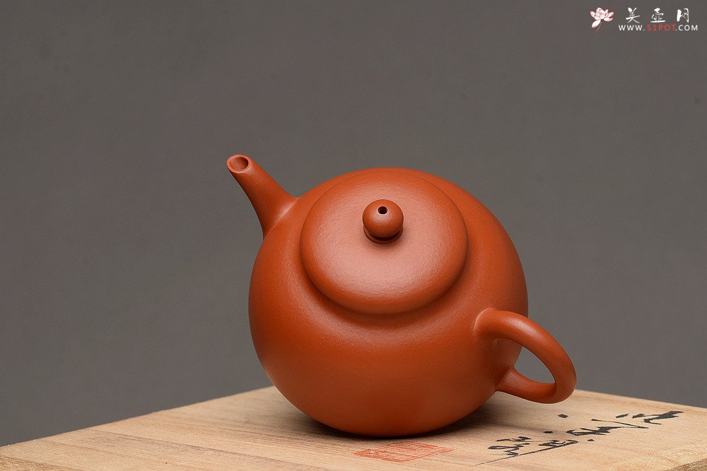 紫砂壶图片：美壶特惠 优质朱泥 娇艳迷人 逸公 秀气可人 - 宜兴紫砂壶网