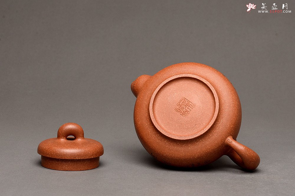 紫砂壶图片：精品 道洪风格 出水如柱 全手玉璧 获奖作品 - 宜兴紫砂壶网