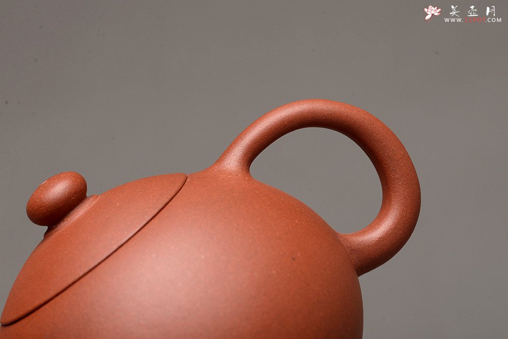 紫砂壶图片：美壶特惠 老味 美壶定制小品 红美人~ 摹古小西施 - 宜兴紫砂壶网