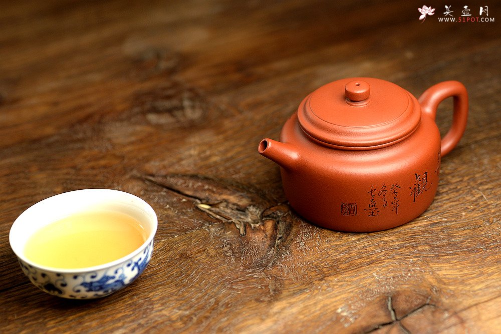 紫砂壶图片：国工师张云熙作品 温文尔雅 德中 传统经典 - 宜兴紫砂壶网