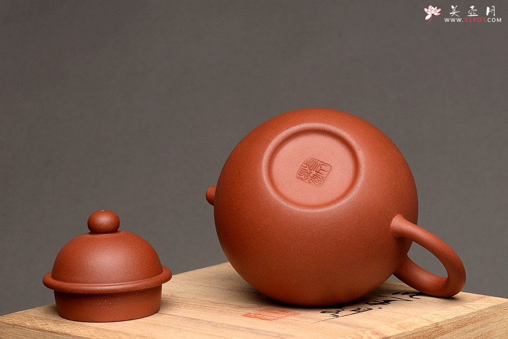 紫砂壶图片：美壶特惠 优质红皮龙 传统经典 寿珍掇球 - 宜兴紫砂壶网