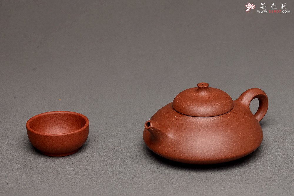 紫砂壶图片：美壶特惠 钱浩全手新作 老味经典 合欢 - 宜兴紫砂壶网