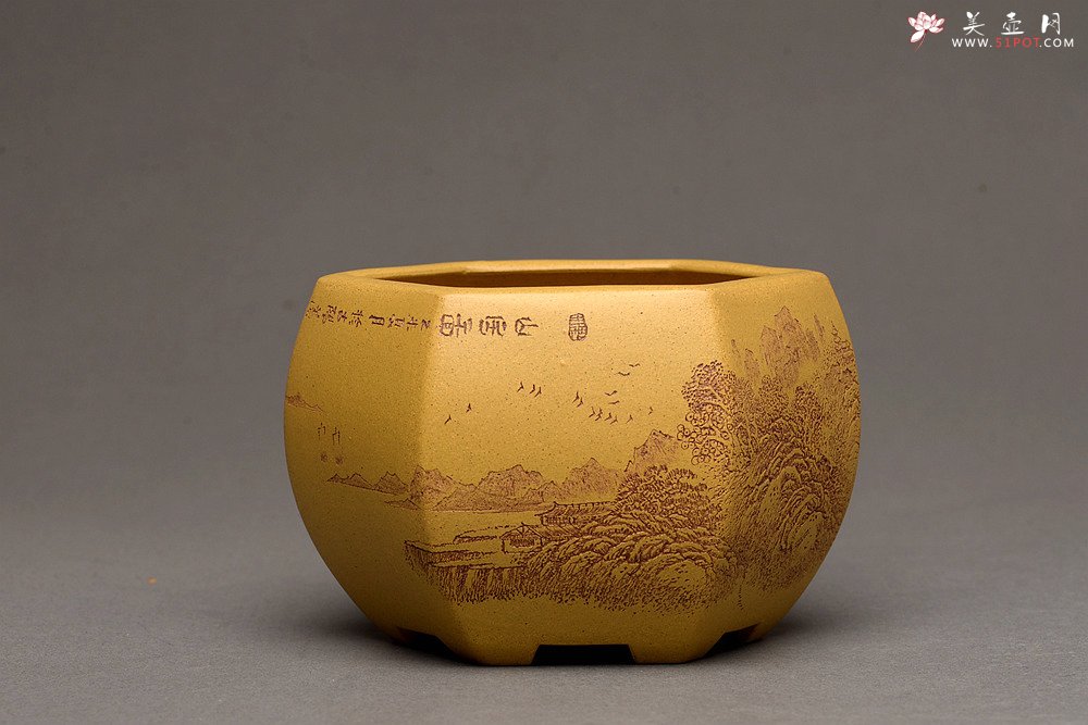 紫砂壶图片：李彦雄精刻山水~全手六方水盂 笔洗  把玩精品 - 宜兴紫砂壶网