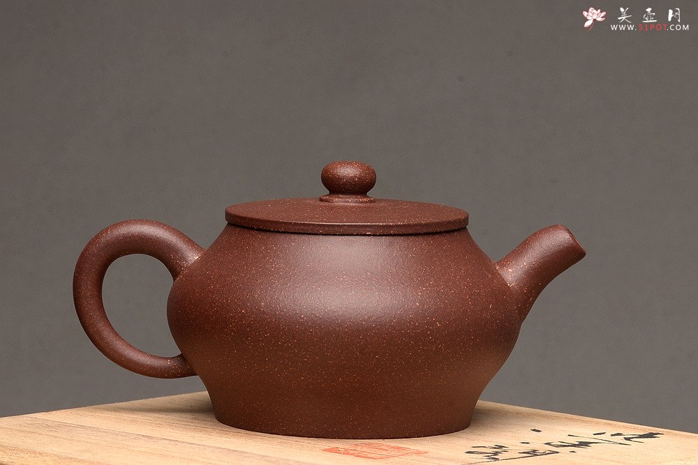 紫砂壶图片：美壶特惠 茶人最爱 实用巨轮老紫泥调砂 - 宜兴紫砂壶网
