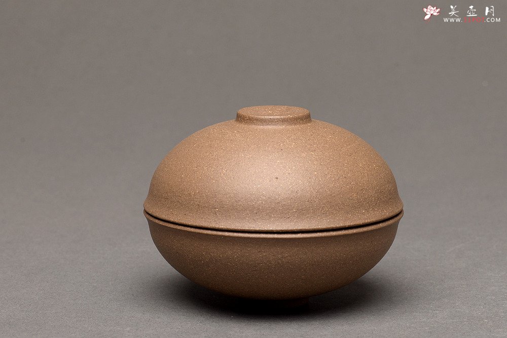 紫砂壶图片：雅致有趣 做工精致 自用佳品~品茗杯  - 宜兴紫砂壶网