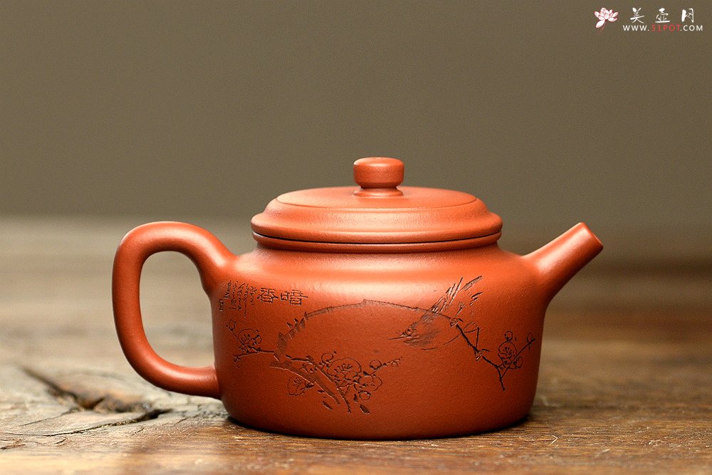 紫砂壶图片：国工师张云熙作品 温文尔雅 德中 传统经典 - 宜兴紫砂壶网