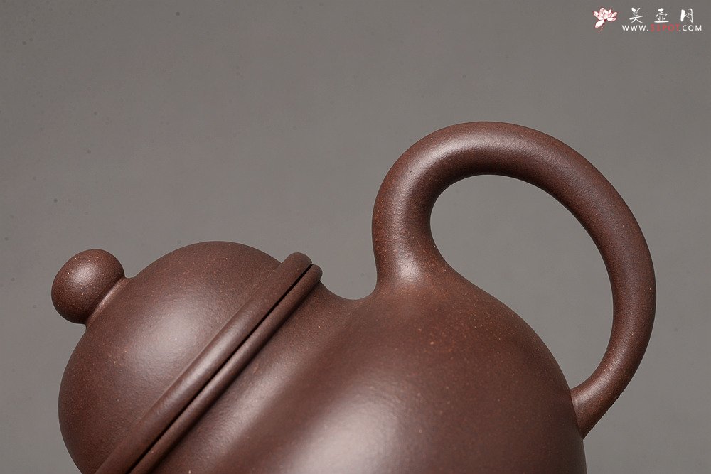 紫砂壶图片：深得其味 全手寿珍掇球 霸气 经典再现 - 宜兴紫砂壶网