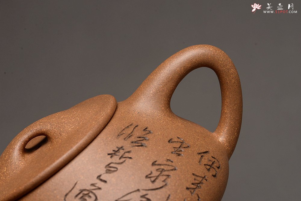 紫砂壶图片：陈进新品 张听刚装饰  雍容华贵 全手大石瓢 - 宜兴紫砂壶网