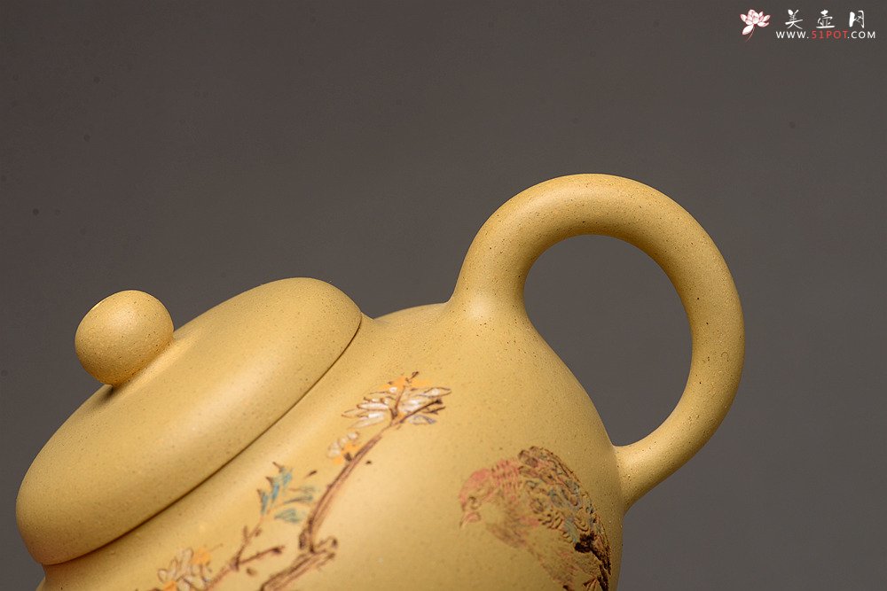 紫砂壶图片：此壶小巧文气 圆润饱满 实用有趣 本山绿圆珠  - 宜兴紫砂壶网