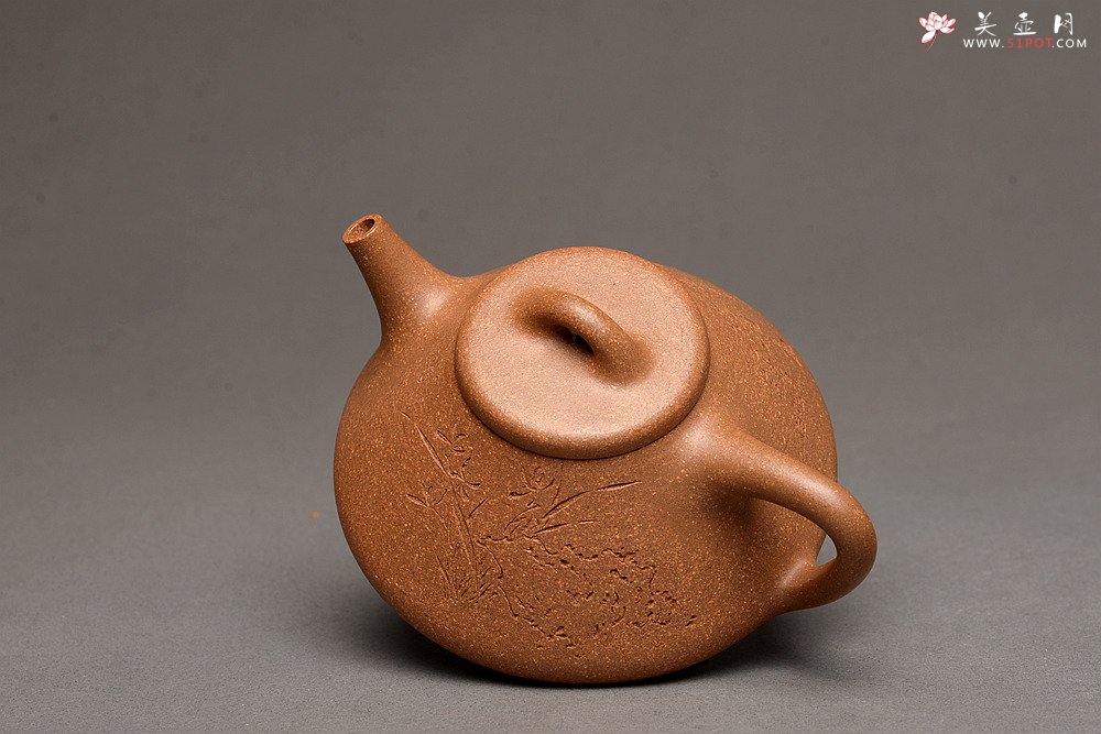 紫砂壶图片：器形周正 文气全手石瓢 骨肉均挺之精品 - 宜兴紫砂壶网