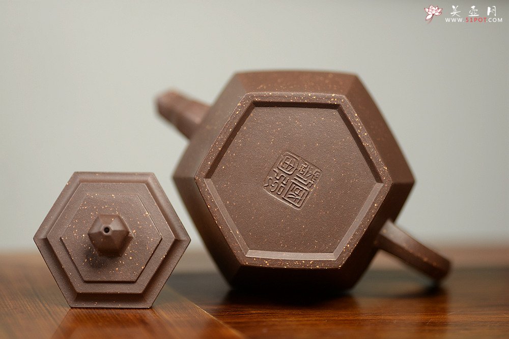 紫砂壶图片：袁小强哥哥袁国强经典作品 庚寅年 实力演绎 僧帽 值得珍藏~ - 宜兴紫砂壶网