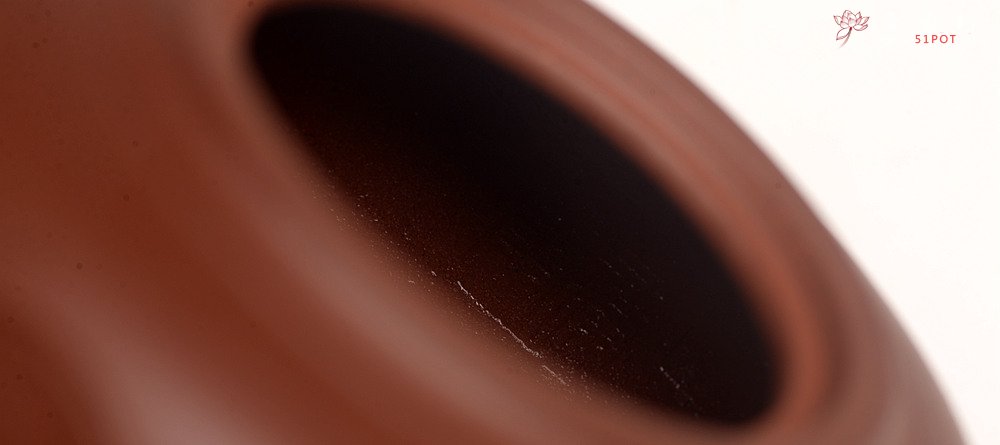 紫砂壶图片：于洪霞丙申春作品 飘逸出尘 雅致 全手云水禅心 出水如注 - 宜兴紫砂壶网