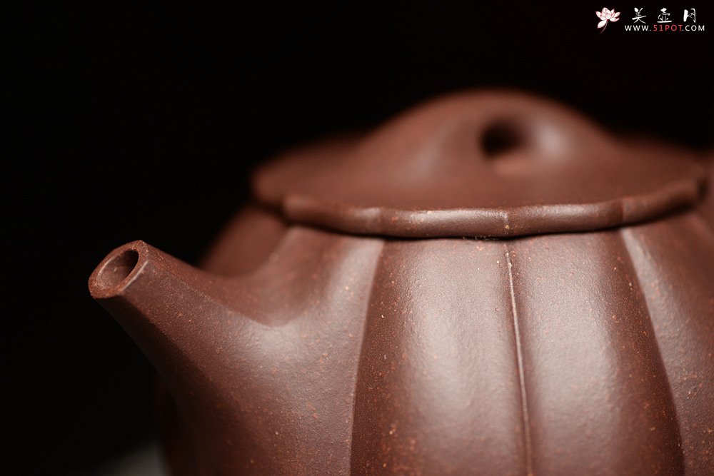 紫砂壶图片：周斌突破之作 全手工难度极大  肌肉男o(∩_∩)o  全手筋纹石瓢  - 宜兴紫砂壶网