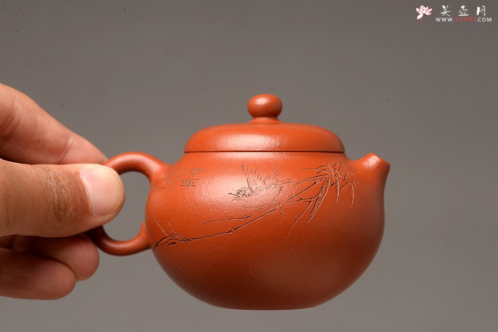 紫砂壶图片：娇艳玉人小西施 张云熙乙未年冬作品 茶盘尤物 优雅饱满 线条灵动 - 宜兴紫砂壶网