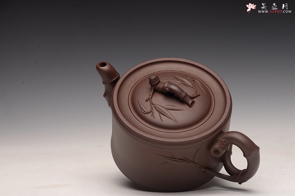 紫砂壶图片：顾正芳丙申春作品 温文尔雅  贴叶精湛 全手竹段  - 宜兴紫砂壶网