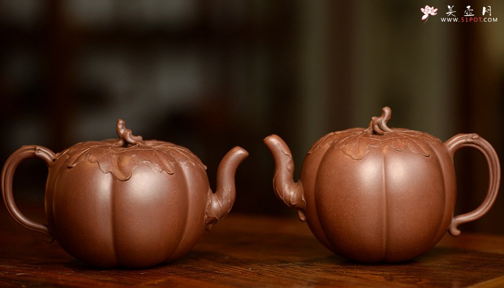 紫砂壶图片：顾正芳丙申全手作品  经典代表作 南瓜一对 - 宜兴紫砂壶网