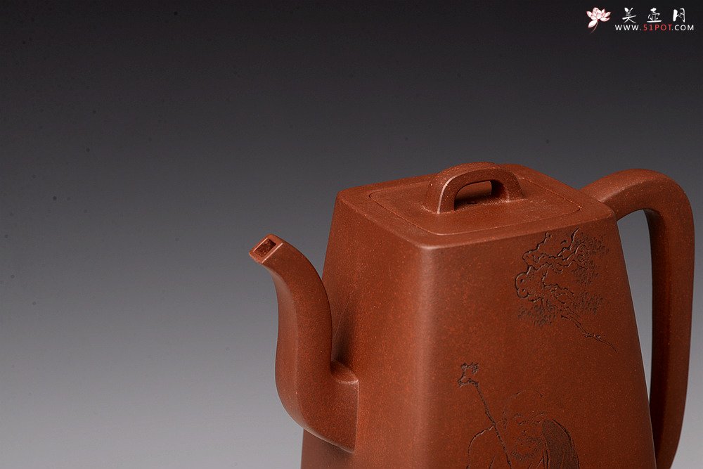 紫砂壶图片：何卫枫丙申春全手作品 强强联合毛国强徒弟刘华文气装饰 高士怀古 四方云鼎 - 宜兴紫砂壶网