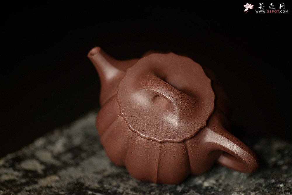 紫砂壶图片：周斌突破之作 全手工难度极大  肌肉男o(∩_∩)o  全手筋纹石瓢  - 宜兴紫砂壶网