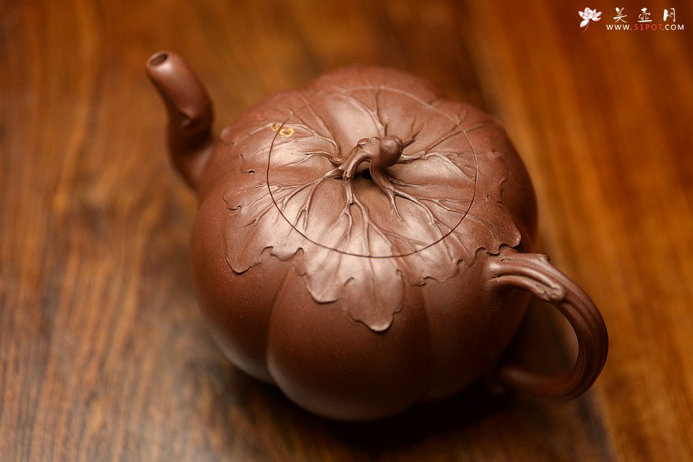 紫砂壶图片：顾正芳丙申全手作品  经典代表作 南瓜一对 - 宜兴紫砂壶网