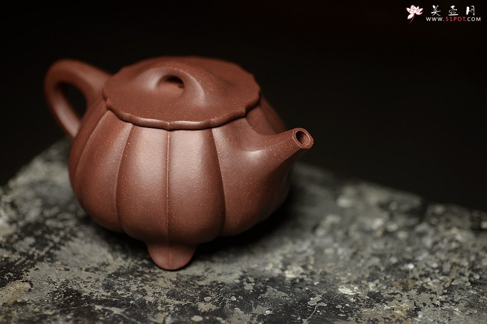 紫砂壶图片：周斌突破之作 全手工难度极大  肌肉男o(∩_∩)o  全手筋纹石瓢  - 宜兴紫砂壶网