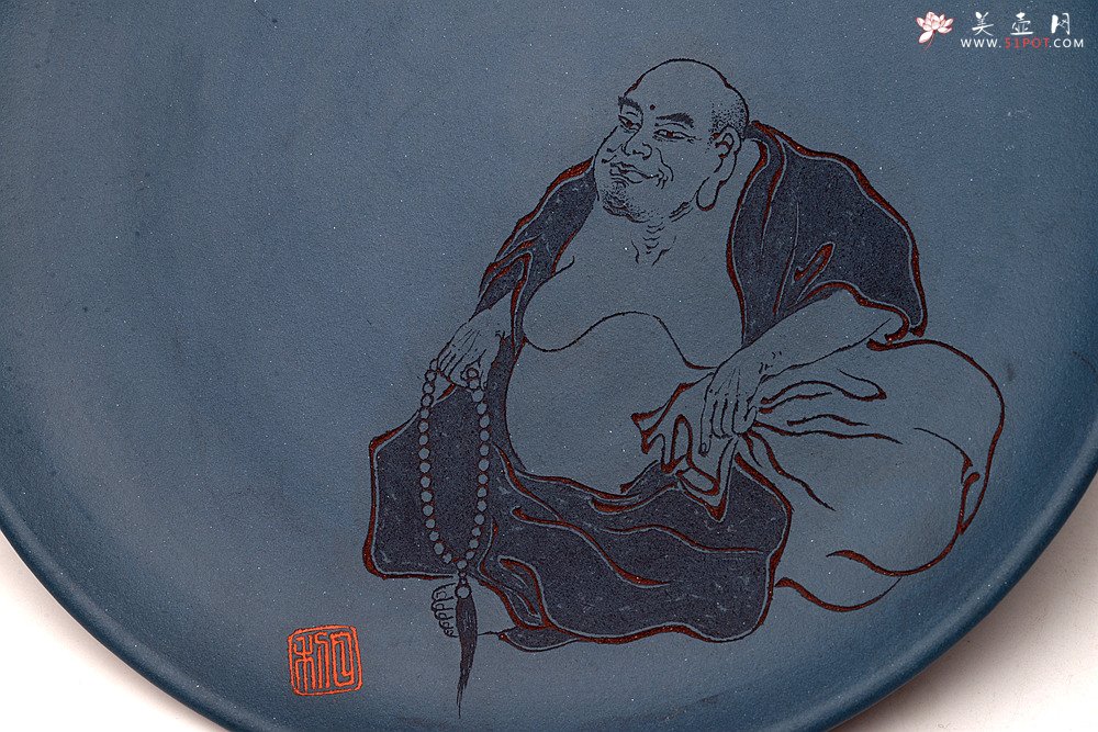 紫砂壶图片：美壶特惠 游心堂主人精刻 文气工笔罗汉系列 干泡台 文盘 送礼自玩佳品 - 宜兴紫砂壶网