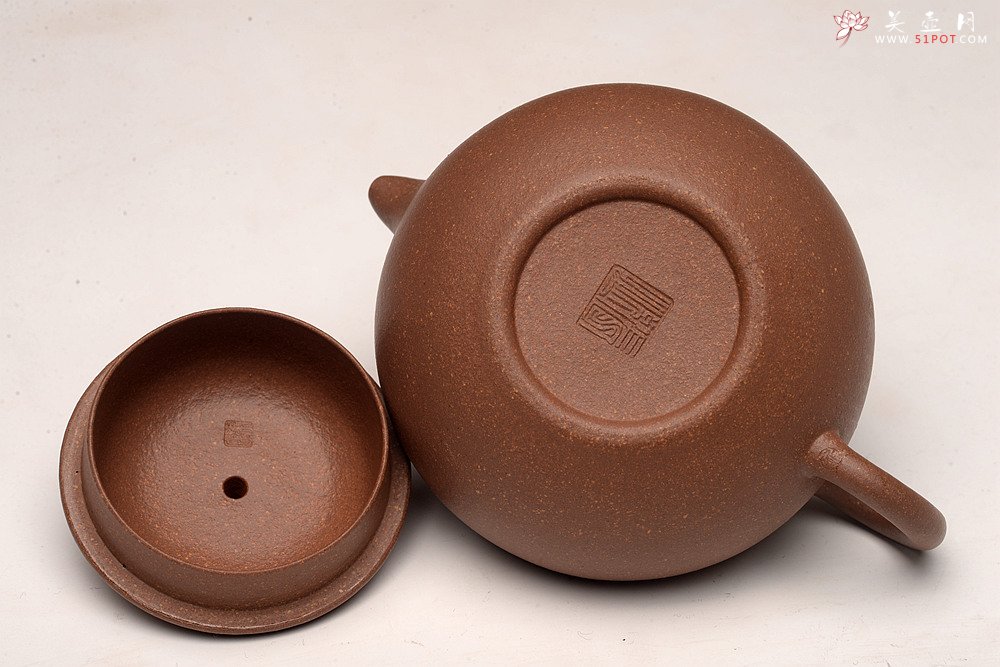 紫砂壶图片：张悦全手作品 优质老段泥 传统经典 全手仿古 - 宜兴紫砂壶网