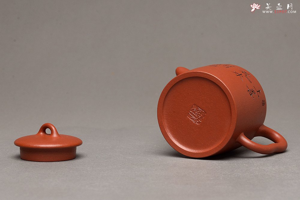 紫砂壶图片：张云熙精品之作 富有逸趣 值得雅藏 汲真壶 - 宜兴紫砂壶网