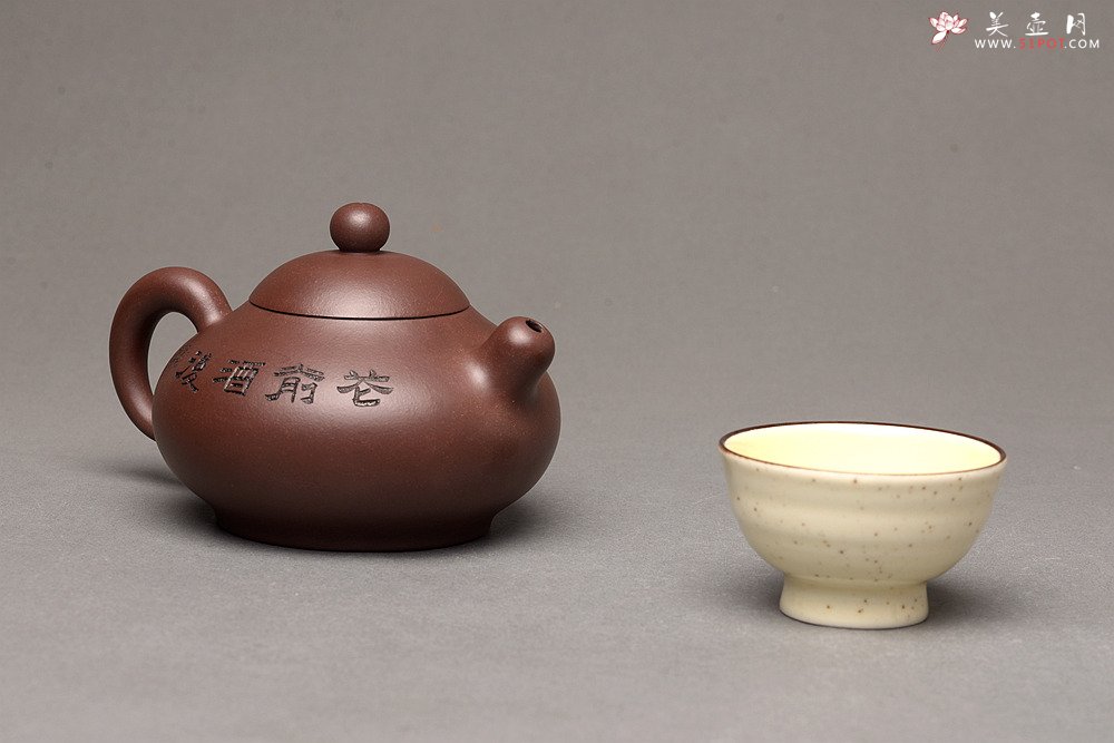 紫砂壶图片：谭华斌近作 道洪风格之珠韵 刀法精炼 美壶特惠 - 宜兴紫砂壶网