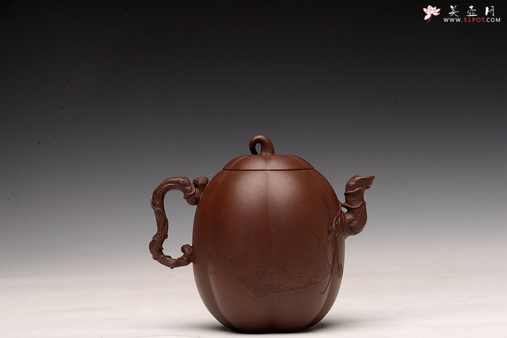 紫砂壶图片：顾正芳精品全手 原创作品 花货技法精湛  甜瓜 赵辉老师精刻 - 宜兴紫砂壶网