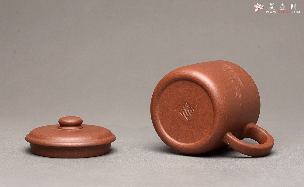 紫砂壶图片：陆轶舟老师精刻 好料盖杯 精工 - 宜兴紫砂壶网