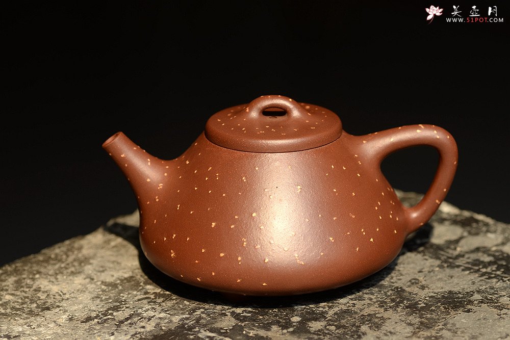 紫砂壶图片：骨肉均挺 迷人铺砂 巧克力之全手子冶石瓢 - 宜兴紫砂壶网