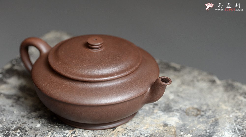 紫砂壶图片：马建鹏丙申春 宋韵 老紫泥 仅2只 做工精致 器形耐品~ - 宜兴紫砂壶网