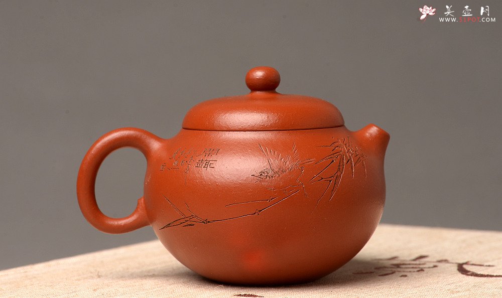 紫砂壶图片：娇艳玉人小西施 张云熙乙未年冬作品 茶盘尤物 优雅饱满 线条灵动 - 宜兴紫砂壶网