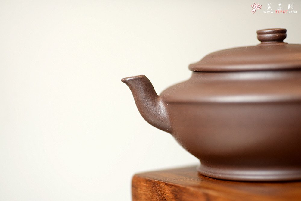 紫砂壶图片：马建鹏丙申春 宋韵 老紫泥 仅2只 做工精致 器形耐品~ - 宜兴紫砂壶网