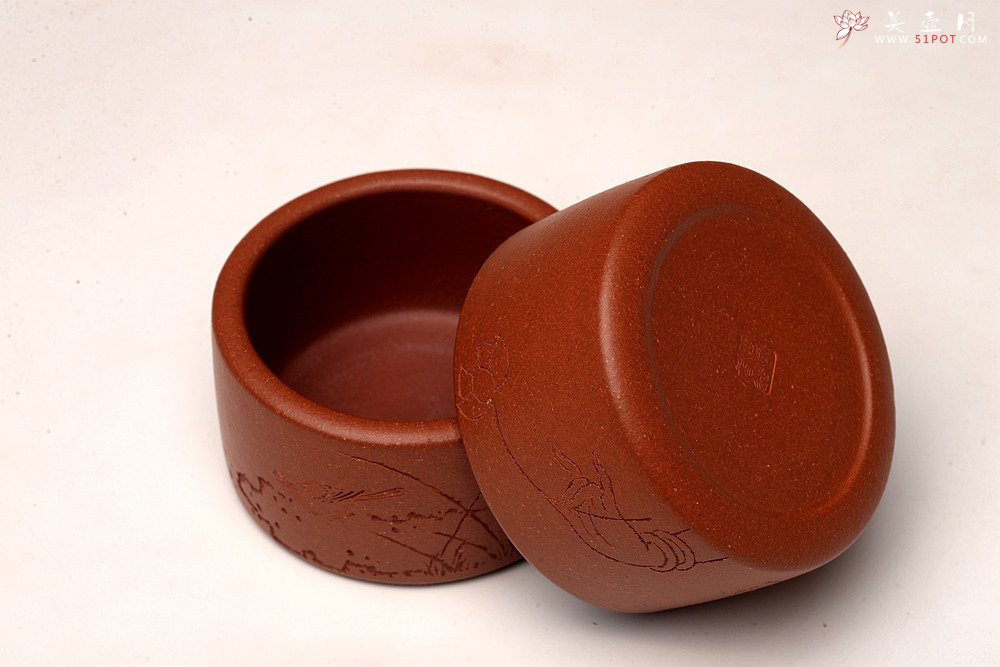 紫砂壶图片：曲峰 扳指杯 以底槽清打底粉降坡泥 精致实用 - 宜兴紫砂壶网