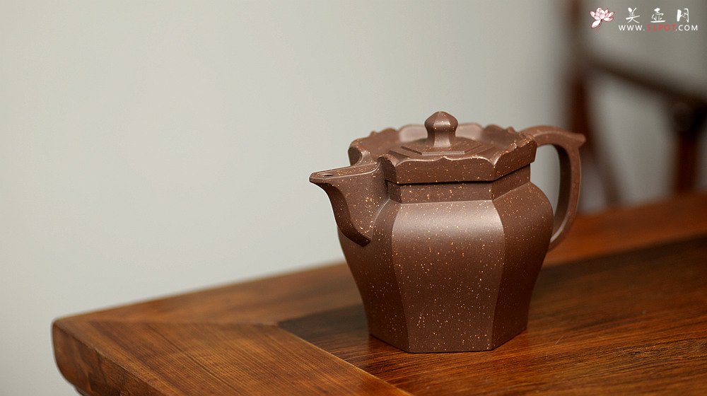 紫砂壶图片：袁小强哥哥袁国强经典作品 庚寅年 实力演绎 僧帽 值得珍藏~ - 宜兴紫砂壶网