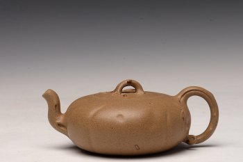 紫砂壶图片：高雪琴新作 优质老段泥 贴叶灵动 大口实用 全手春趣 - 宜兴紫砂壶网